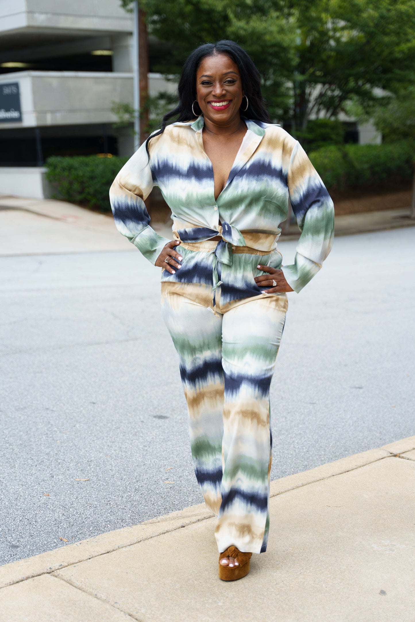 STEPPIN OUT | PANT SET